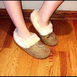 Guess Slippers